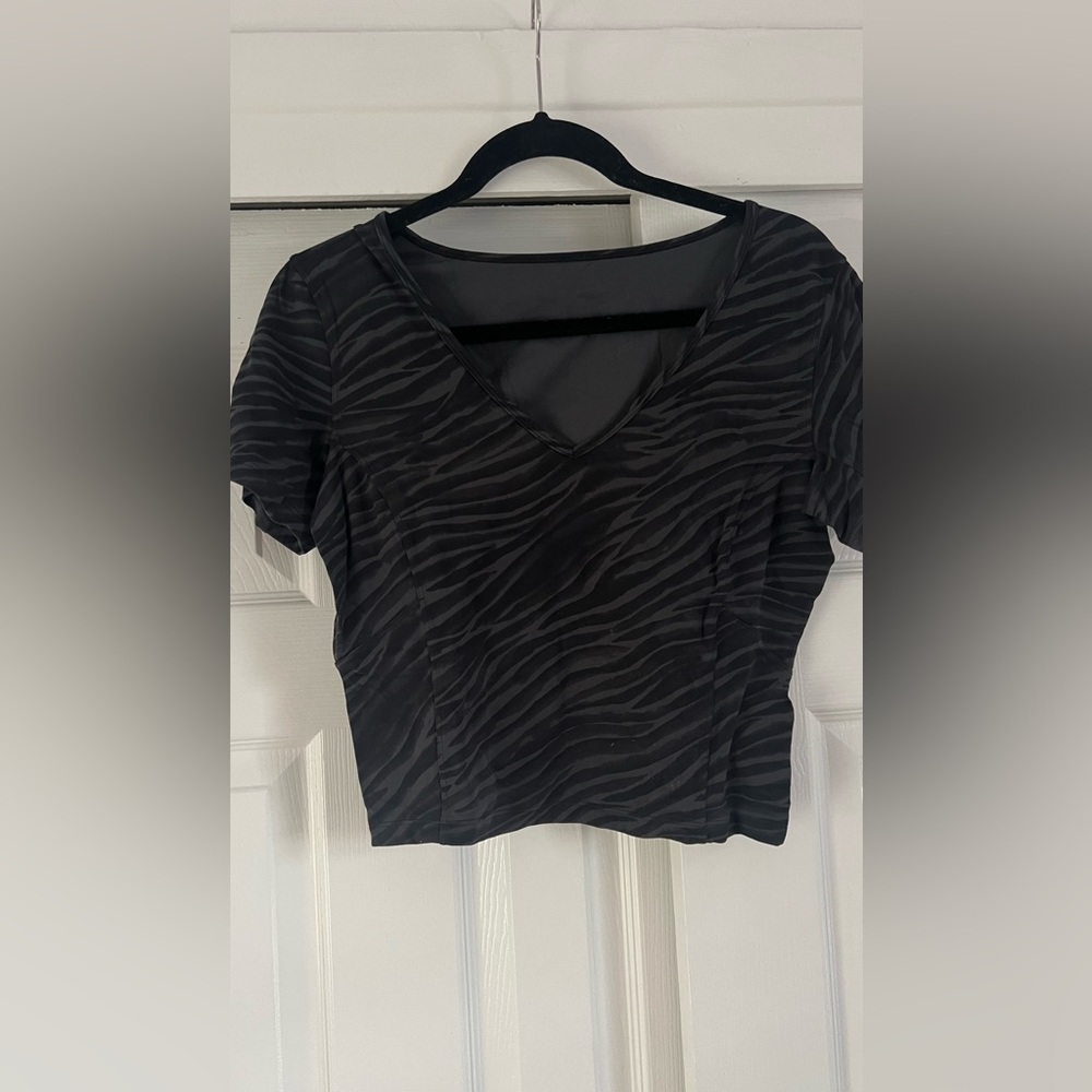 Lululemon Bundle work shirts size S-M